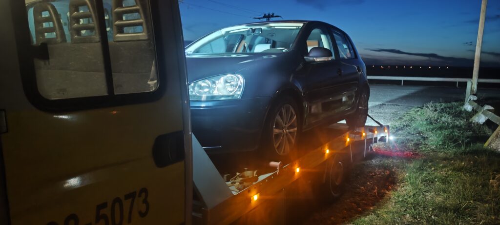 Autómentő az éjszakában – Non-stop biztonság Budapest és Pest megye útjain 8 Autómentő az éjszakában rendelhető és hívható – azonnali reagálás