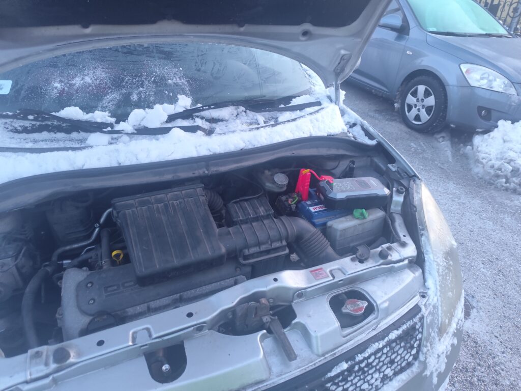 Non-stop Autószerviz 17 Bikázás és Akkumulátor segélyszolgálat 0-24