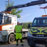 Mit tegyél, ha lerobban az autód? Teljes útmutató autósoknak – biztonság, autómentés, árak