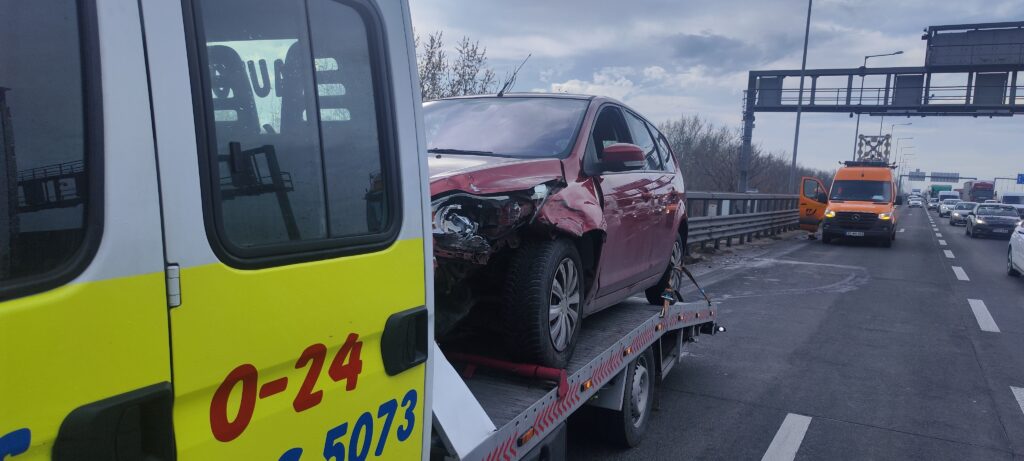 51 út autómentés: Gyors és profi segítség, ha bajba került 7 Autómentő Esztergom és Autószállítás , Vác és Szentendre – Mentés a Dunakanyarban és a Pilisben (0-24)